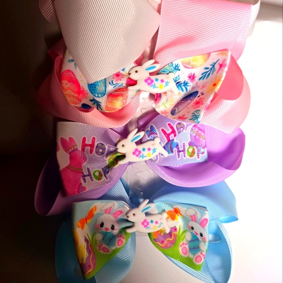 4 Colorful Bunny Hair Bows Girls - Picture 3 of 3